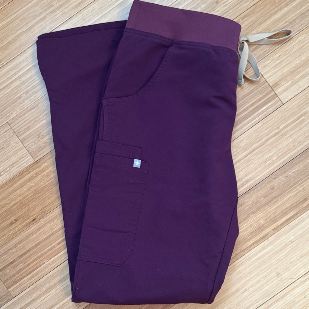 Figs Women's Deep Purple